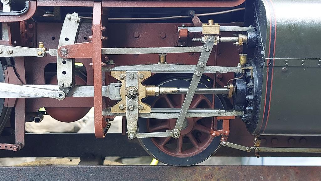 P4 Detail rechter Kreuzkopf